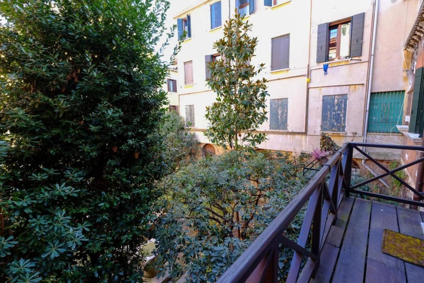 Rio Ca Foscari A San Pantalon Apartman Velence Kültér fotó